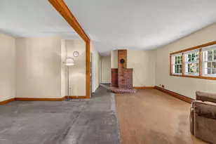 19 Spring St, Yarmouth, ME 04096 - Photo 16