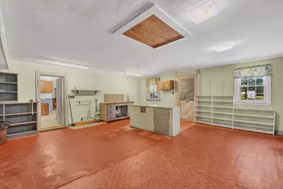 19 Spring Street, Yarmouth, ME 04096 - Photo 14