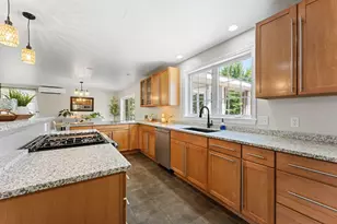 238 10 Rd, Bradley, ME 04411 - Photo 36