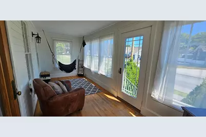298 Main Street, Waterville, ME 04901 - Photo 10