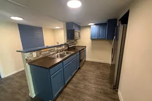 996 State St, Bangor, ME 04401 - Photo 2