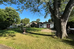 31 Chandler St, Skowhegan, ME 04976 - Photo 44