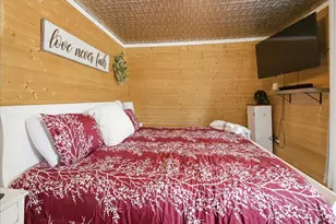 301 Gamage Ave, Auburn, ME 04210 - Photo 22