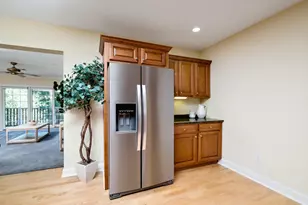 100 Shepard's Cove Rd, Kittery, ME 03904 - Photo 12