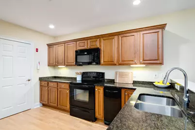 100 Shepards Cove Road #H205, Kittery, ME 03904 - Photo 10