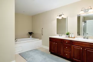 100 Shepard's Cove Rd, Kittery, ME 03904 - Photo 18