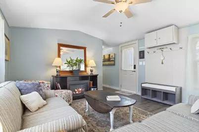 46 Fourth Street, Rockland, ME 04841 - Photo 12