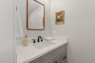 109 Deer Hill Cir, Westbrook, ME 04092 - Photo 10