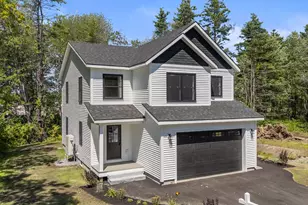 109 Deer Hill Cir, Westbrook, ME 04092 - Photo 2