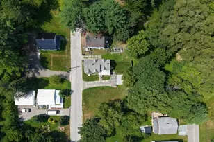 81 Pine St, Old Town, ME 04468 - Photo 4