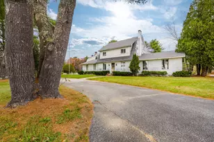 210A Augusta Rd, Topsham, ME 04086 - Photo 2