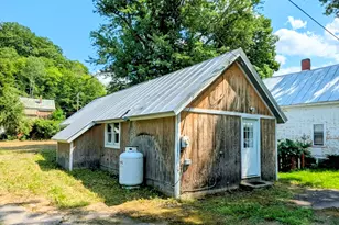 11 Collins St, Bingham, ME 04920 - Photo 2