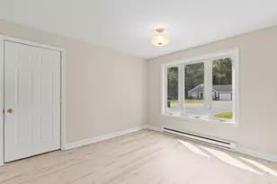 19 Stratton Rd, Scarborough, ME 04074 - Photo 6