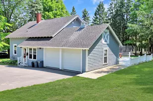 38 Teague St, Caribou, ME 04736 - Photo 10