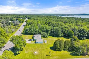 240 W Main St, Searsport, ME 04974 - Photo 28