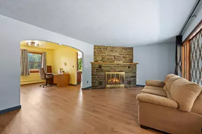 240 W Main Street, Searsport, ME 04974 - Photo 10