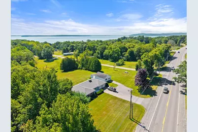 240 W Main Street, Searsport, ME 04974 - Photo 6