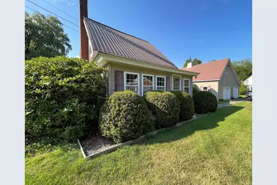 50 Charleston Road, Dexter, ME 04930 - Photo 2