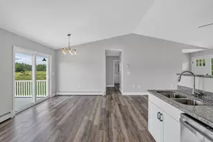 492 Kenduskeag Levant Rd, Kenduskeag, ME 04450 - Photo 16