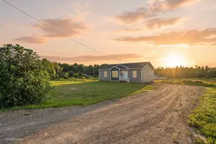 492 Kenduskeag Levant Rd, Kenduskeag, ME 04450 - Photo 1