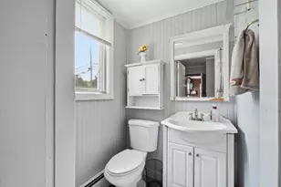22 Morgan St, Waterville, ME 04901 - Photo 26