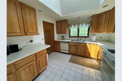 282 Eldridge Road, Wells, ME 04090 - Photo 8