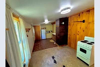 188 Knox Street, Millinocket, ME 04462 - Photo 8