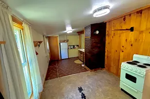 188 Knox St, Millinocket, ME 04462 - Photo 8