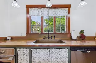 75 Brunswick Ave, Gardiner, ME 04345 - Photo 16