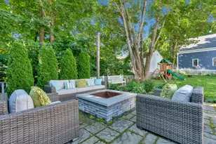 18 Pleasant St, Kennebunk, ME 04043 - Photo 28