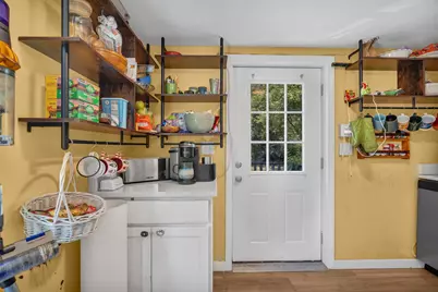 68 Smith Street, Auburn, ME 04210 - Photo 10