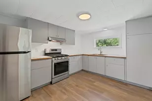 22 Lamb Farm Rd, Brunswick, ME 04011 - Photo 6