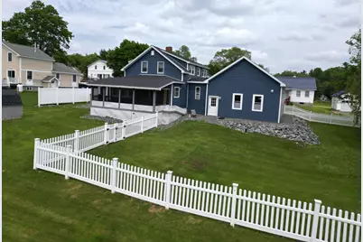 29 Wilson Street, Lincoln, ME 04457 - Photo 2