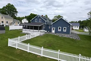 29 Wilson St, Lincoln, ME 04457 - Photo 2