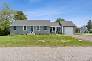 16 Marsh View Ave, Kennebunk, ME 04043 - Photo 4