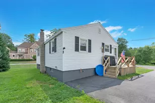 23 Lower Main St, North Berwick, ME 03906 - Photo 18