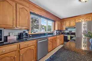 14 Wood Ave, Saco, ME 04072 - Photo 10