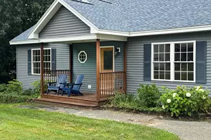 25 Howard Cir, Sidney, ME 04330 - Photo 2
