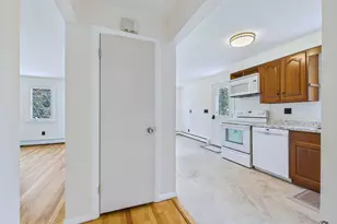 12 Marlboro Ave, Augusta, ME 04330 - Photo 18