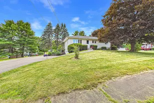 12 Marlboro Ave, Augusta, ME 04330 - Photo 2