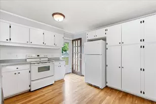 62 Graham Ave S, Bangor, ME 04401 - Photo 4