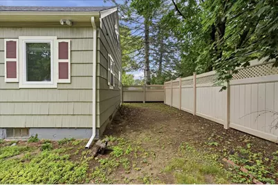 62 Graham Avenue S, Bangor, ME 04401 - Photo 46