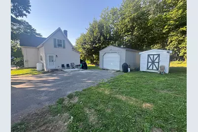38 S Belfast Avenue, Augusta, ME 04330 - Photo 2
