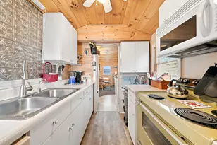 10 F Sanborn Rd, Sabattus, ME 04280 - Photo 16