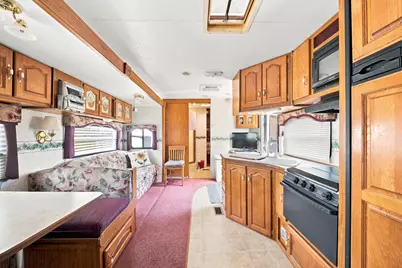 10 F Sanborn Road, Sabattus, ME 04280 - Photo 32