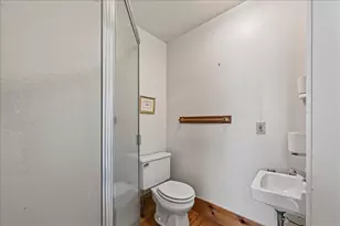 81 W Main St, Searsport, ME 04974 - Photo 38