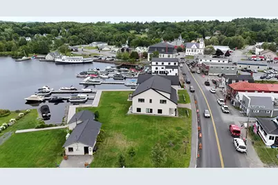 3 Lakeview Street, Greenville, ME 04441 - Photo 2