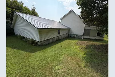 34 Lincoln Street, Dexter, ME 04930 - Photo 26