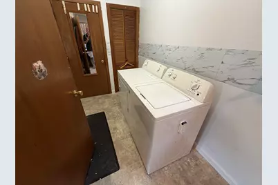 34 Lincoln Street, Dexter, ME 04930 - Photo 10