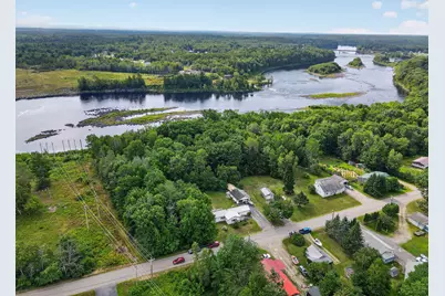 69 Penobscot Avenue, Howland, ME 04448 - Photo 2